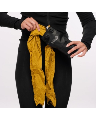 Spatzwear Atak Pak Regenjacke inkl. Satteltaschensystem gelb